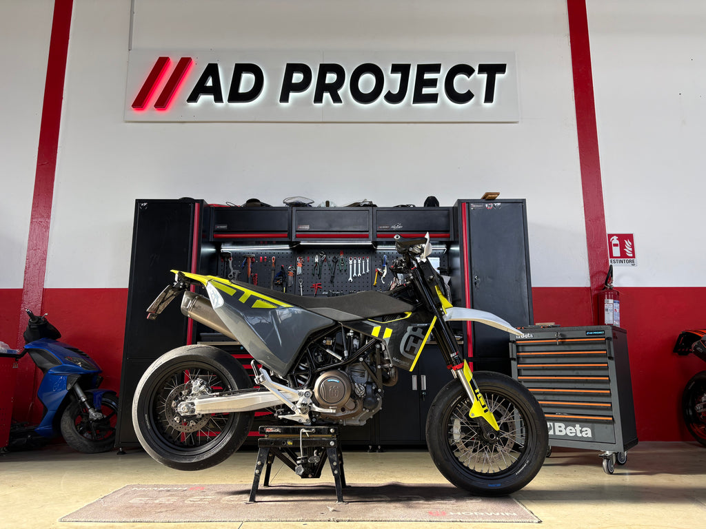 HUSQVARNA 701 2024