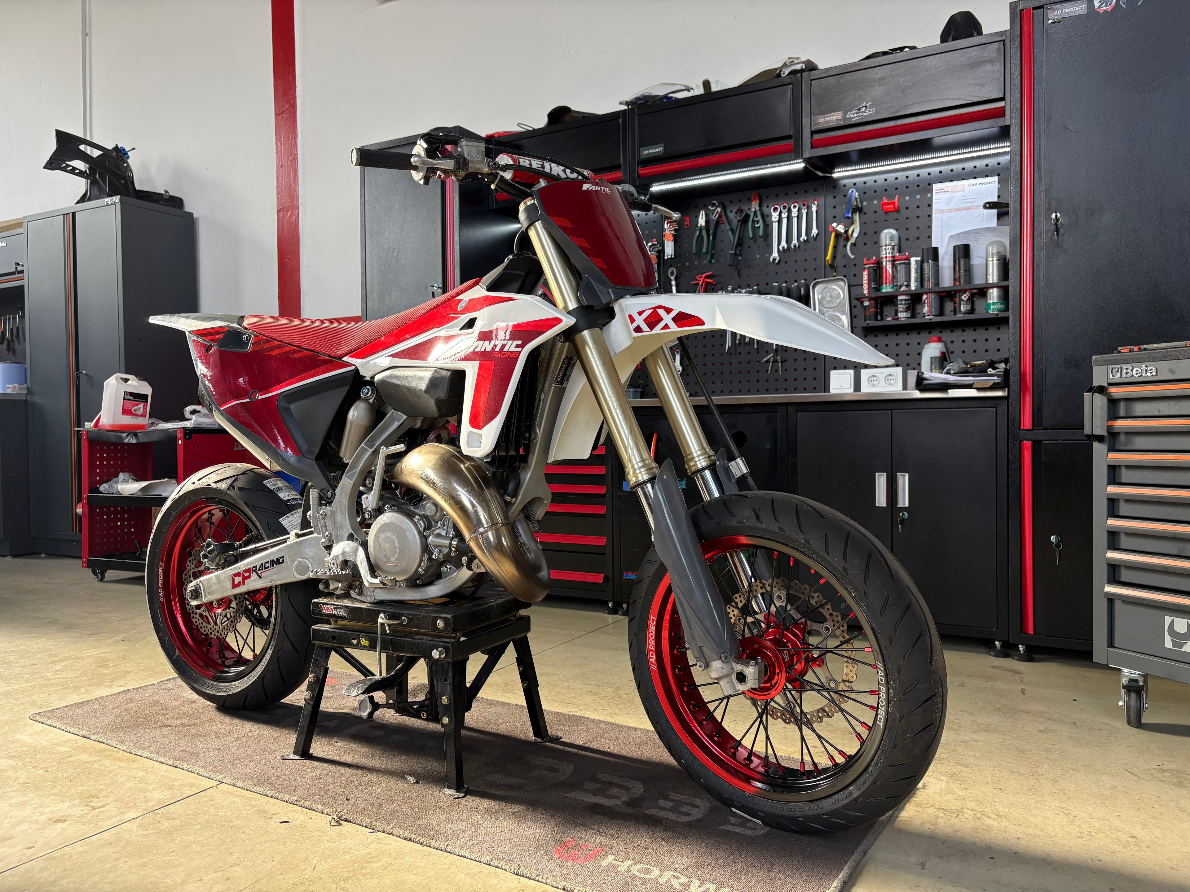 FANTIC XX 125 2025