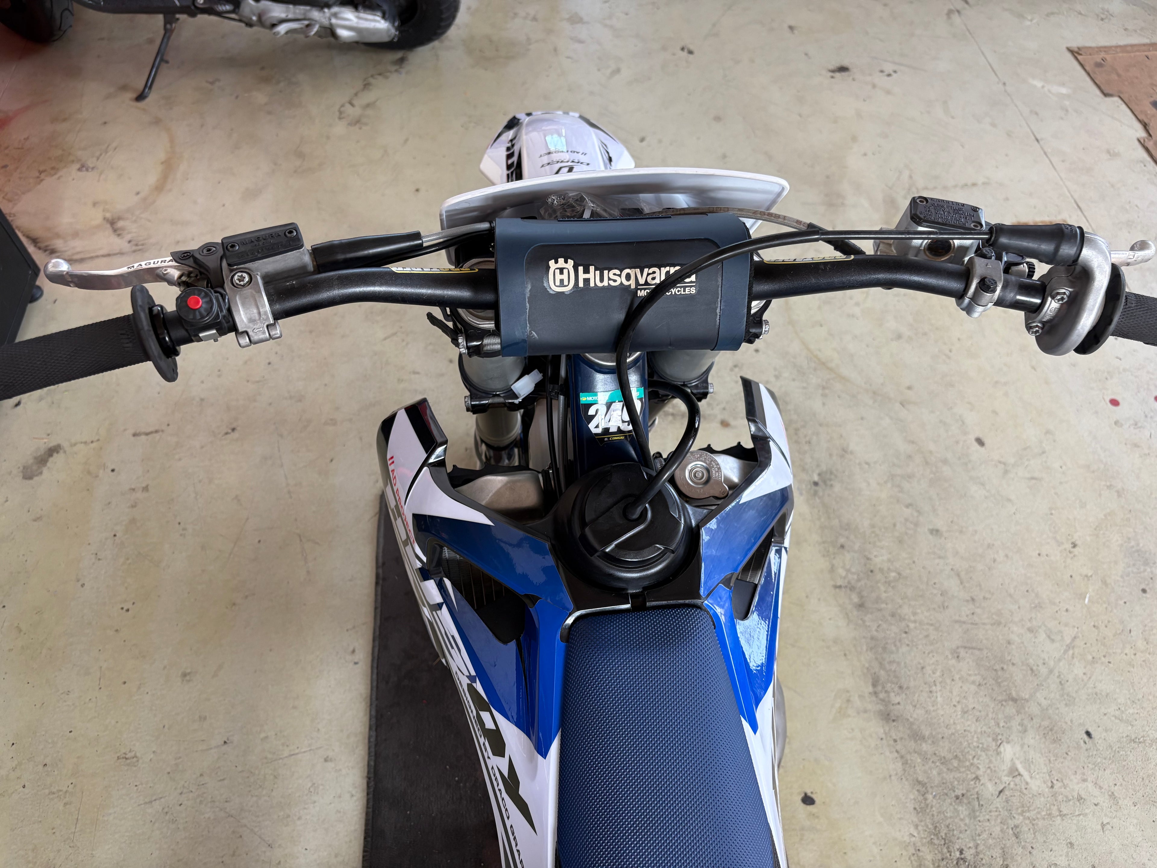 Husqvarna TC 125 Motard tripla omologazione