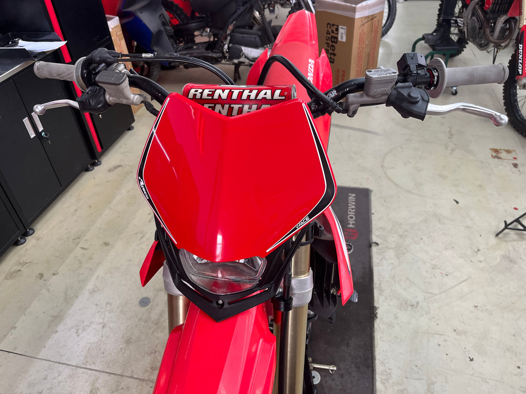 HONDA CRF 450 (2024)