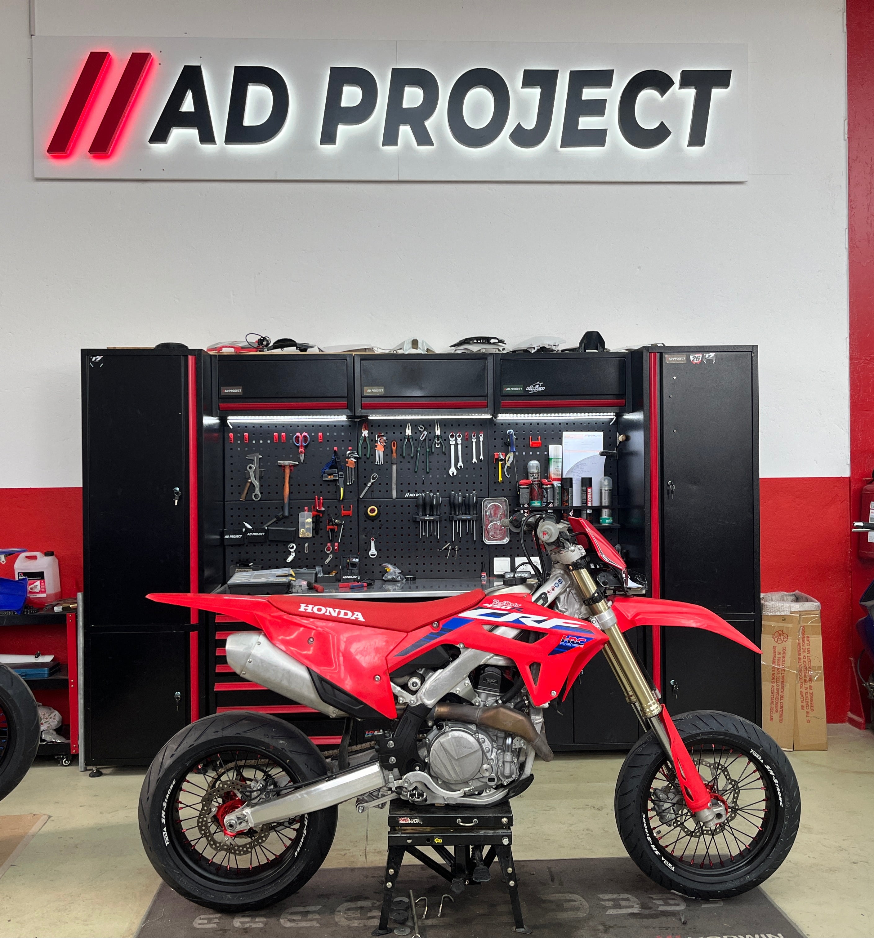 HONDA CRF 450 (2024)