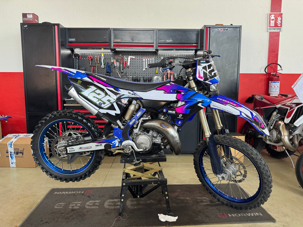 YAMAHA YZ 125