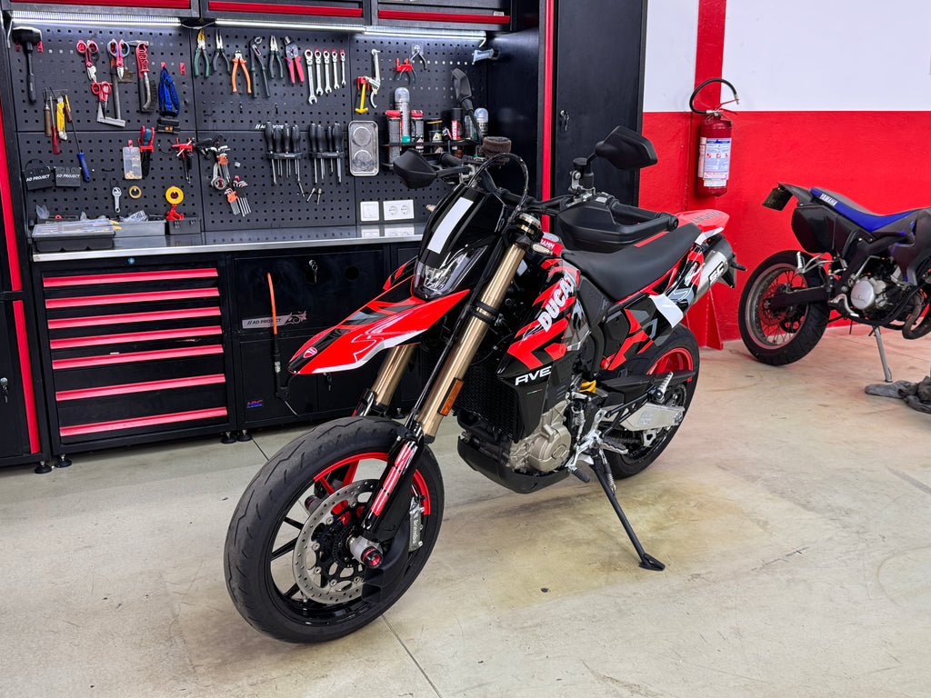 Ducati HYPERMOTARD 698