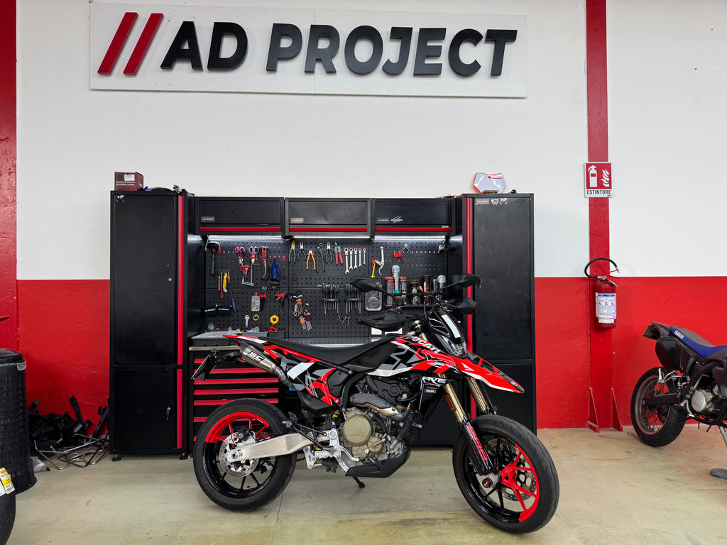 Ducati HYPERMOTARD 698