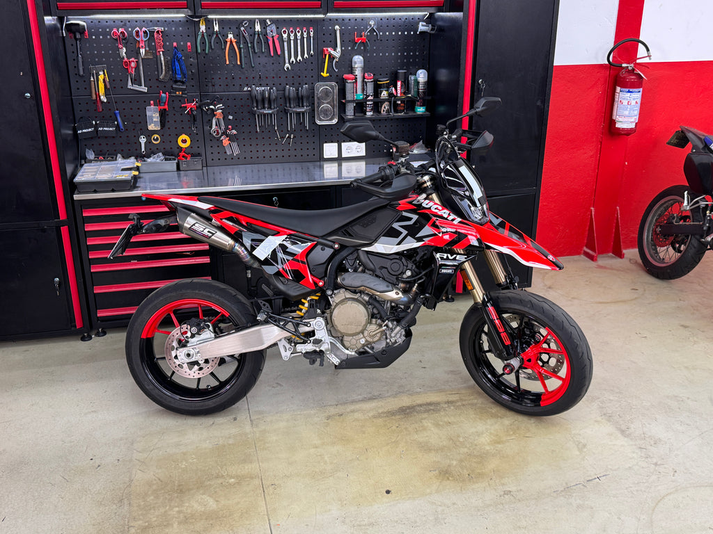 Ducati HYPERMOTARD 698