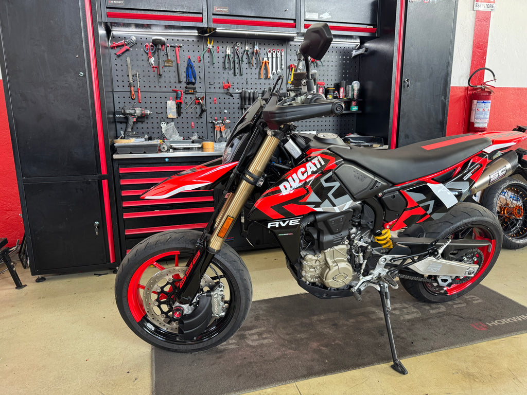 DUCATI HYPERMOTARD 698